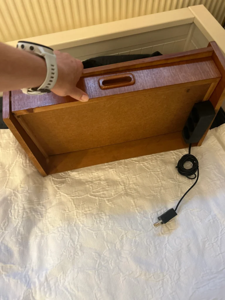 Vintage teaktræ sengeborde væghængte
