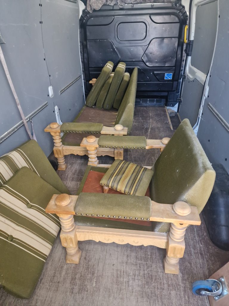 Sofasæt i Kjærnulf stil