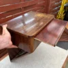 Vægophængte sengeborde i teak finér — billede 5
